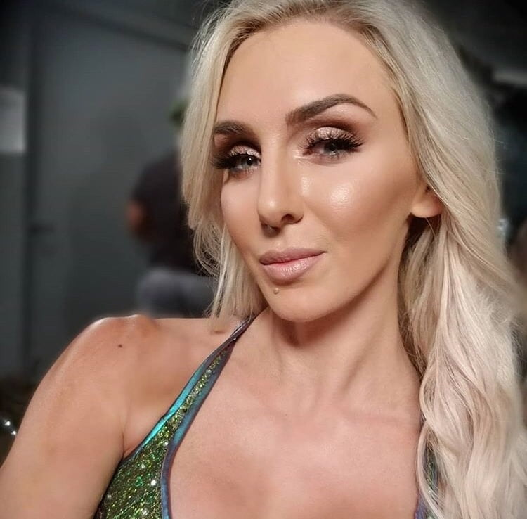 WWE Charlotte Flair #102799010