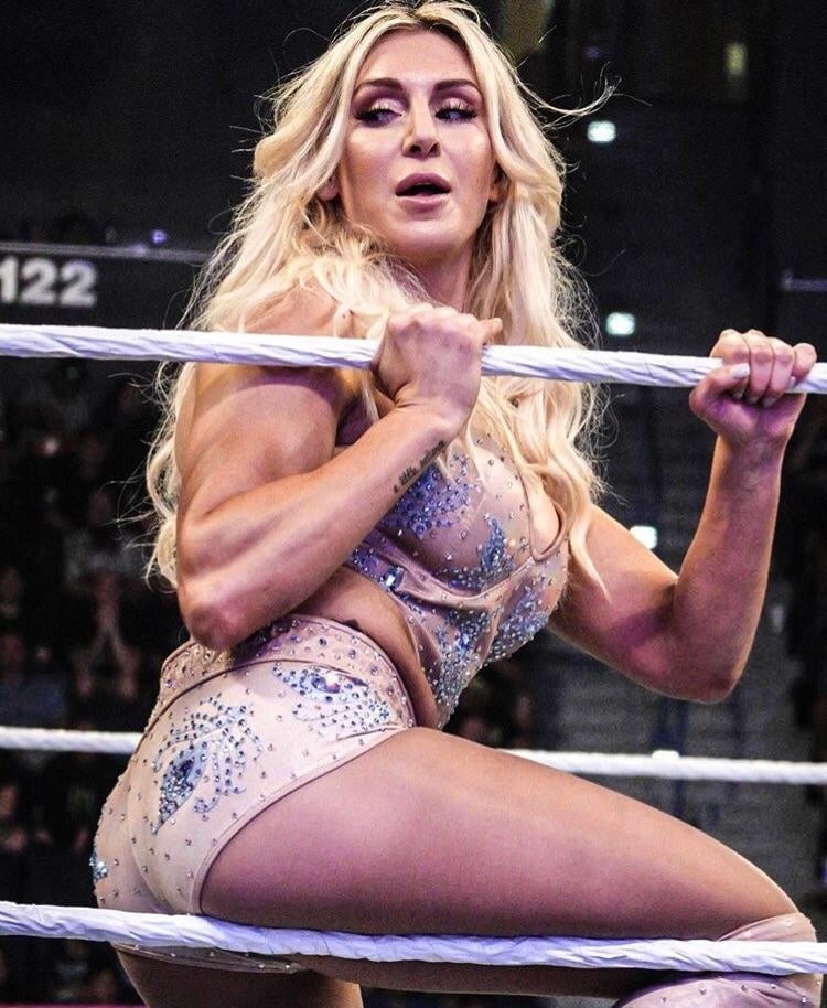 WWE Charlotte Flair #102799068