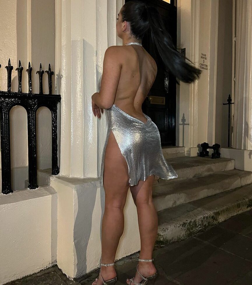 Diana Lapo desnuda #108147648