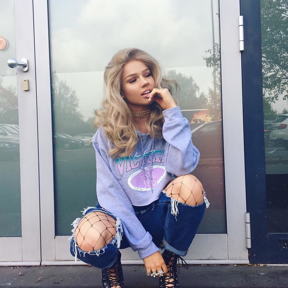 Shirin david
 #105148506