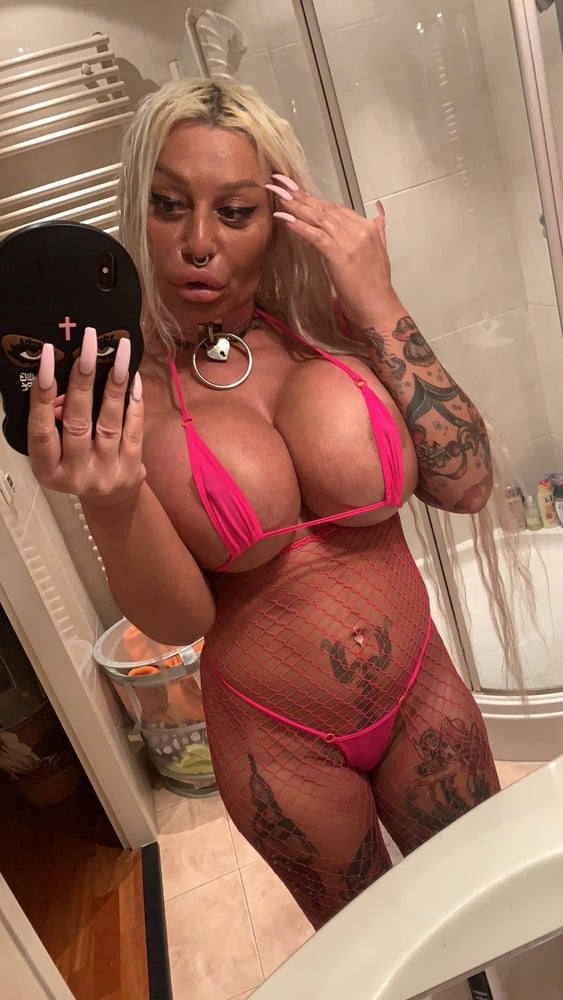 Random sexy pics 2
 #103950894