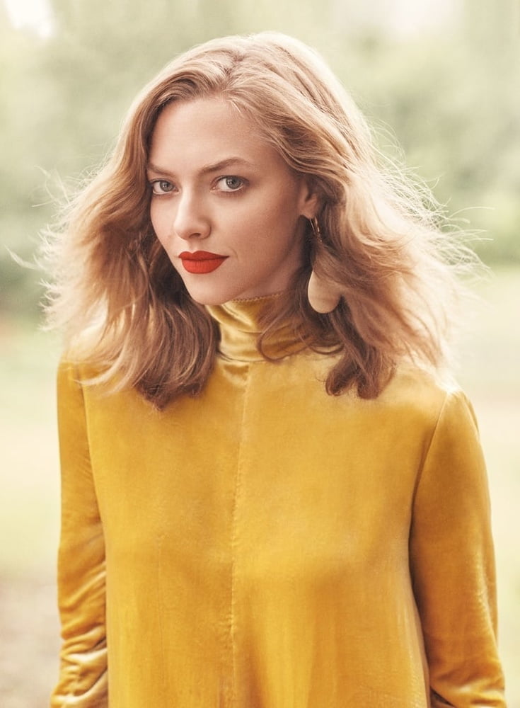 Amanda Seyfried Cum Trigger #82047505