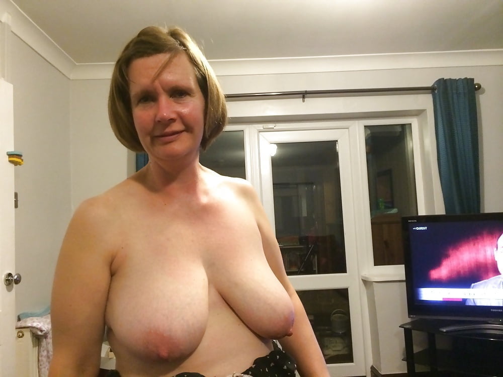 Exposed sexy slut paula from staffordshire 48 yrs old
 #104051121