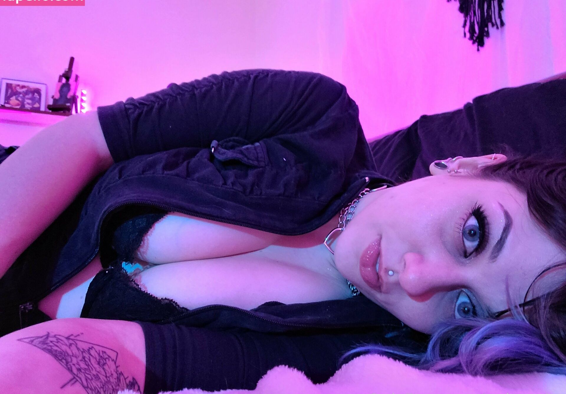 Neko Noire nackt #108555723