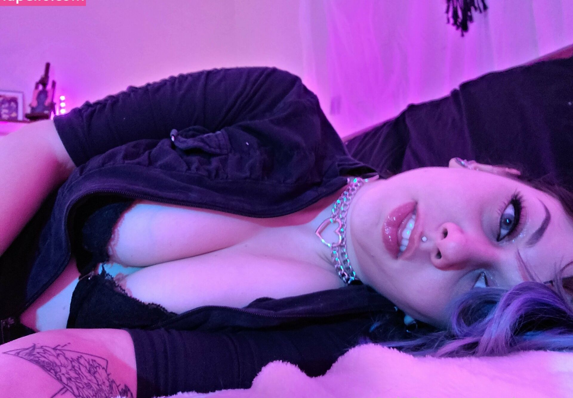 Neko Noire nackt #108555738