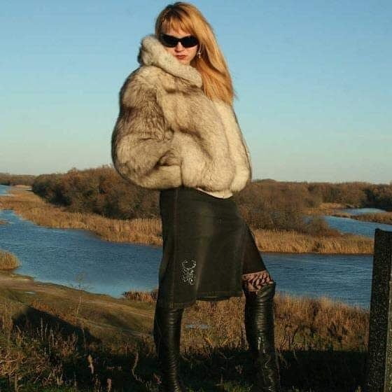 woman in fur coat 26 #93883134