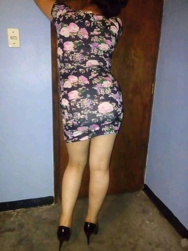 AMIGA MUY CALIENTE #90182420
