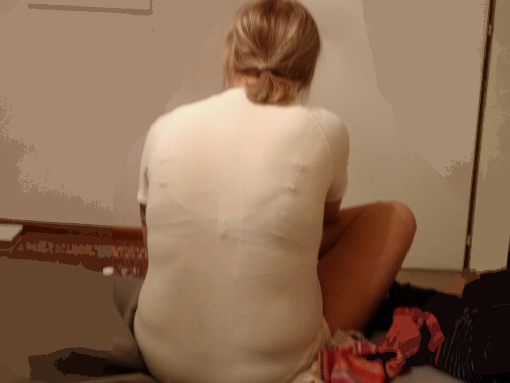 gymnatics showing her butt #106576998