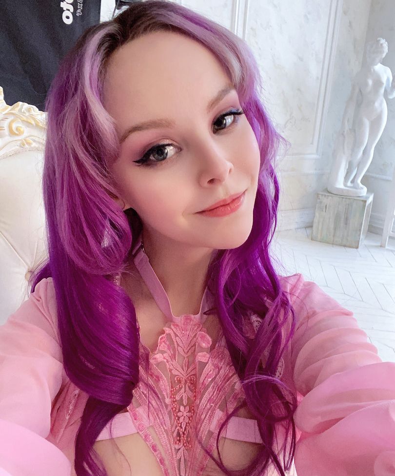 Helly Valentine nackt #107519281