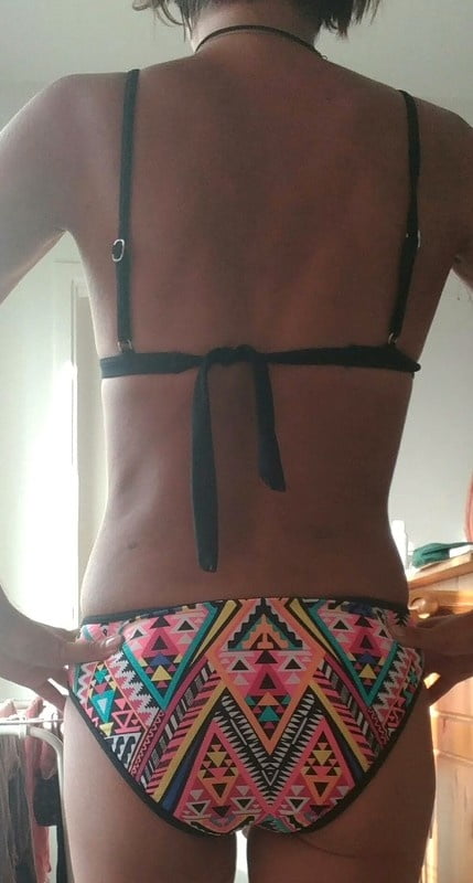 Des coquines de vinted en maillot, soutif et string #94344130