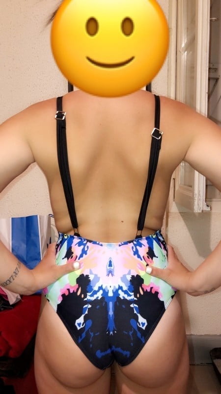 Des coquines de vinted en maillot, soutif et string #94344149