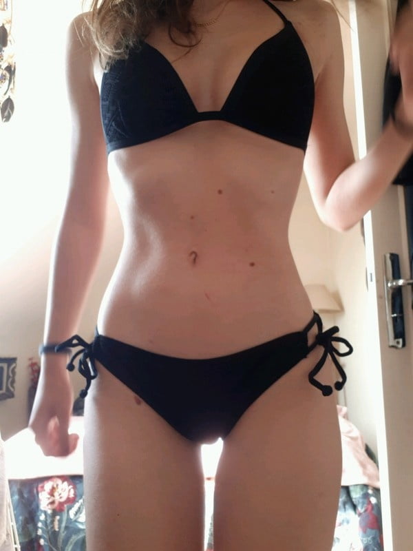 Des coquines de vinted en maillot, soutif et string #94344225