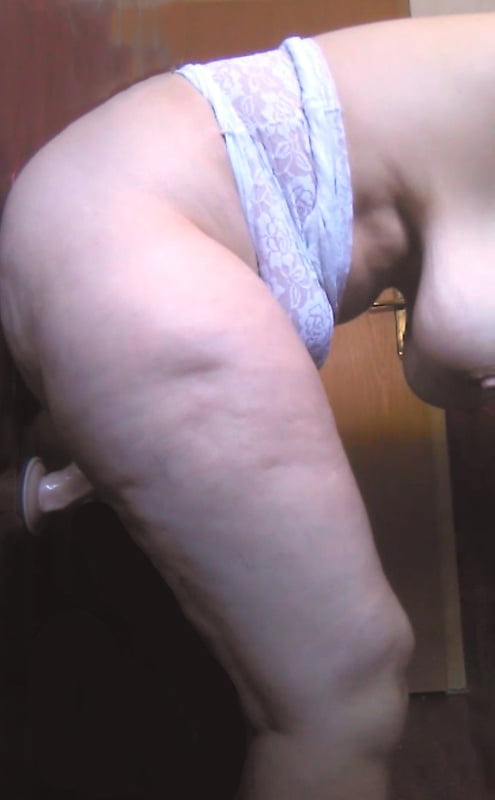 Snevla Hintern
 #102134739