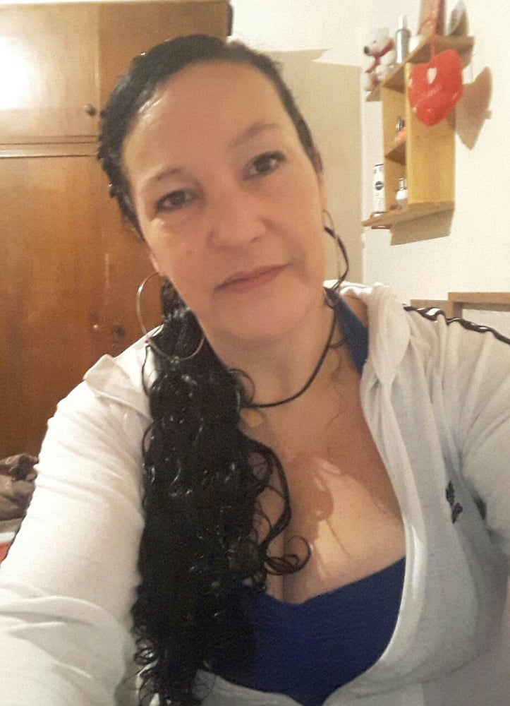 QUIEN LA CONOCE? #92912616