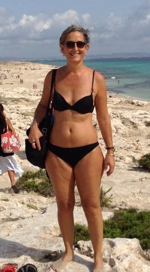 Muttis im Strandoutfit #92529429