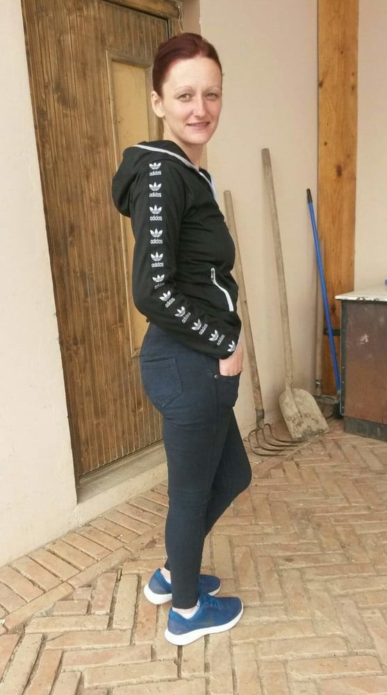 Serbian slut skinny milf mom beautiful ass ivana mladenovic
 #99259422