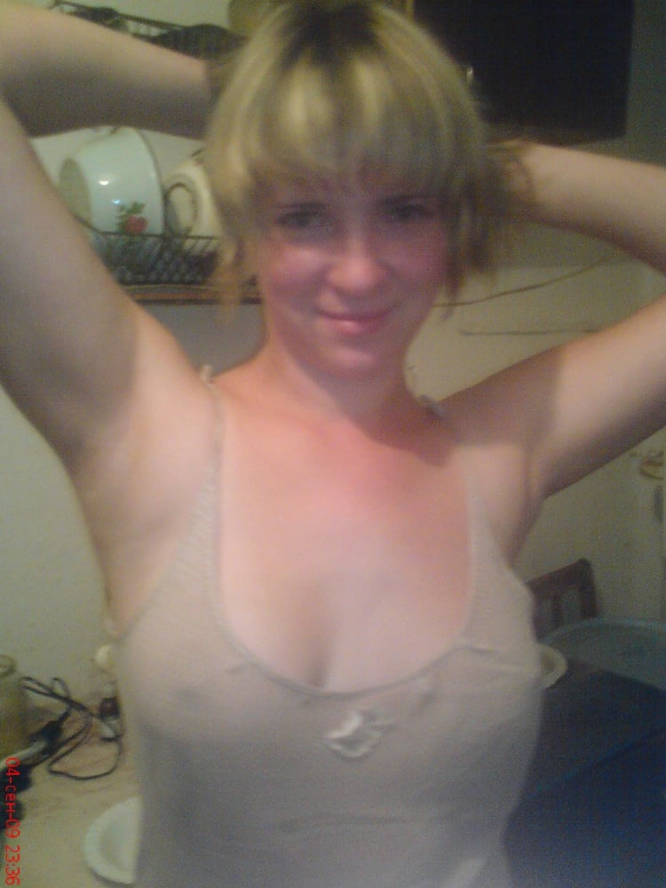 Blondine
 #103581951