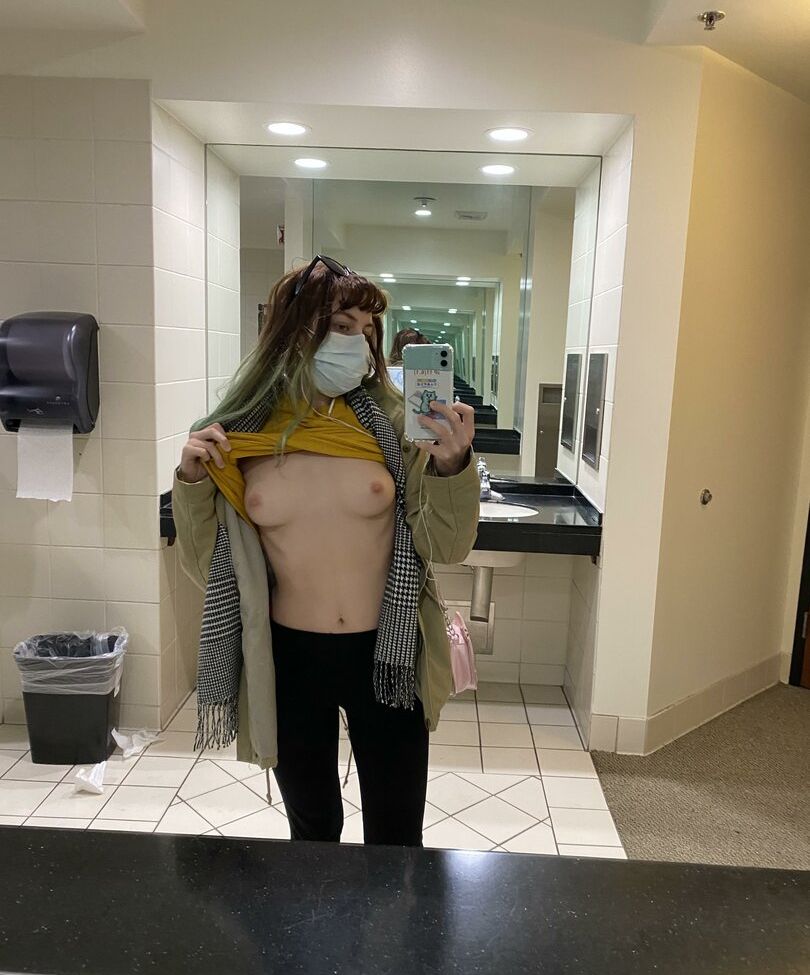 Nastyavalentine desnuda #108083100