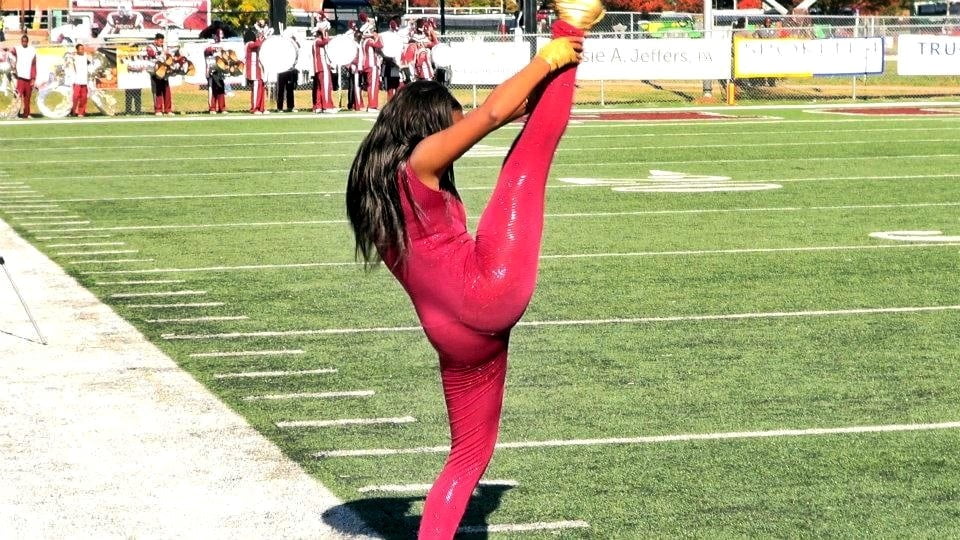 Chicas animadoras del sur
 #81602070