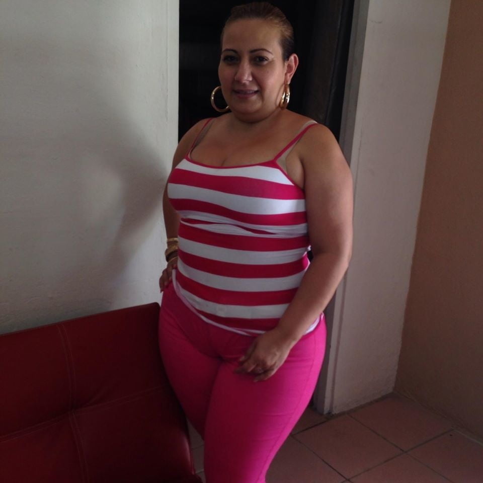 THICK SPANISH MARRIED MATURE HOUSEWIFE #2 #87635458