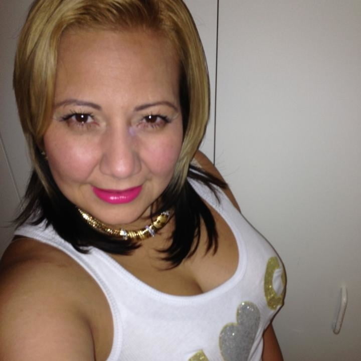THICK SPANISH MARRIED MATURE HOUSEWIFE #2 #87635543