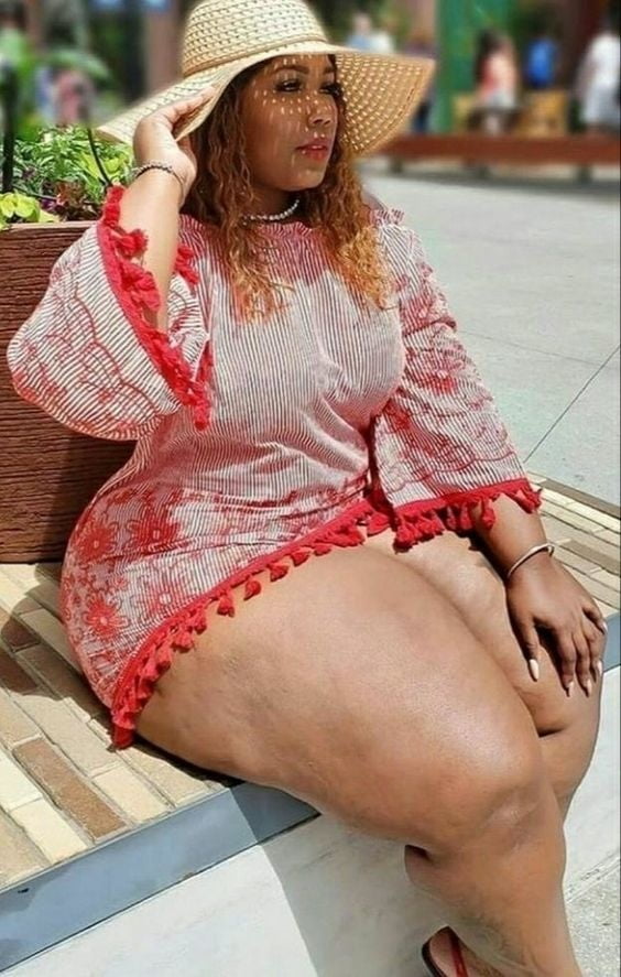 Slide on dem thic thighs #106505410