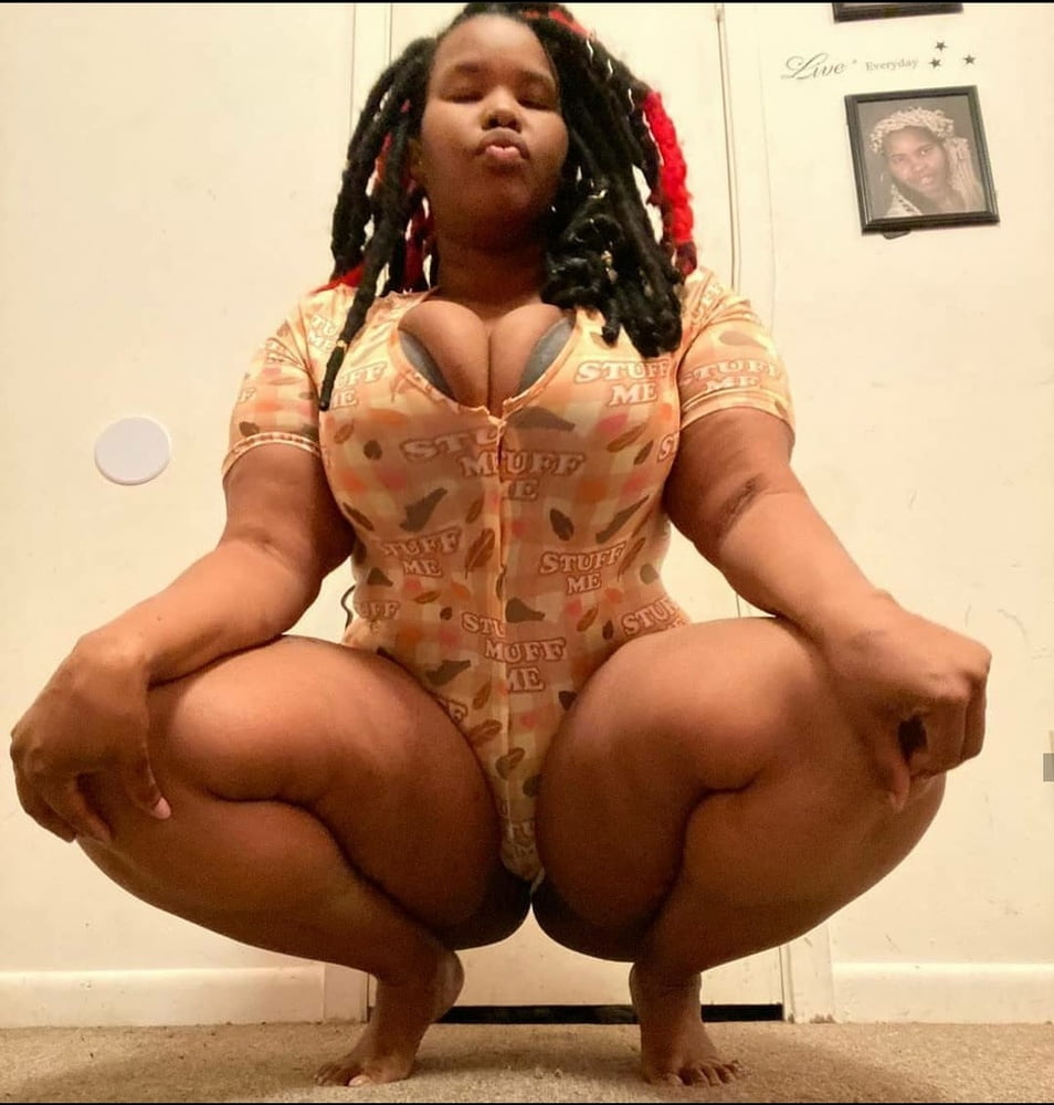 Slide on dem thic thighs #106505418