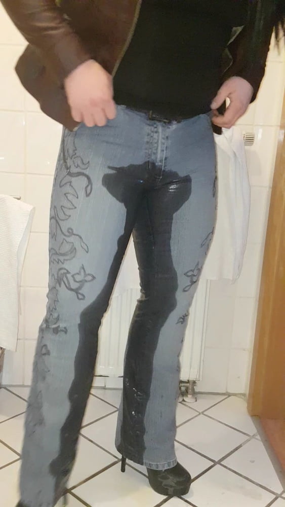 Jeans pissen #101357451