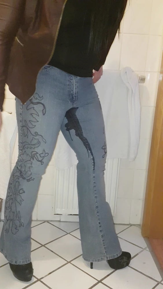 Jeans pissen #101357461