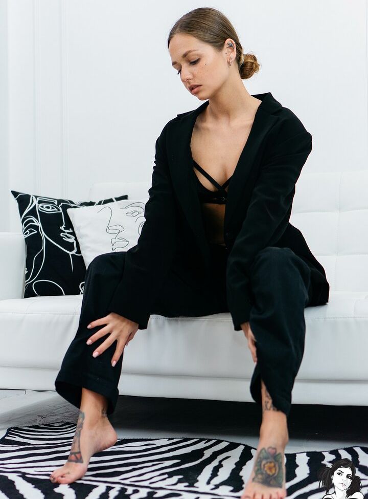 Valeriyaa desnuda #108162199