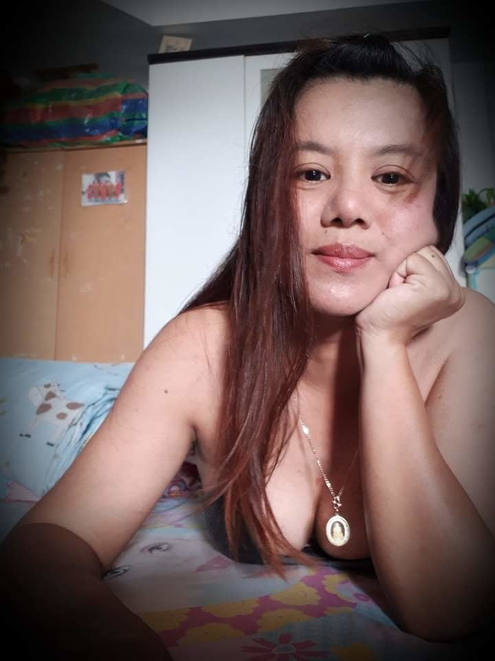 Gadis cantik di rumah #93954127