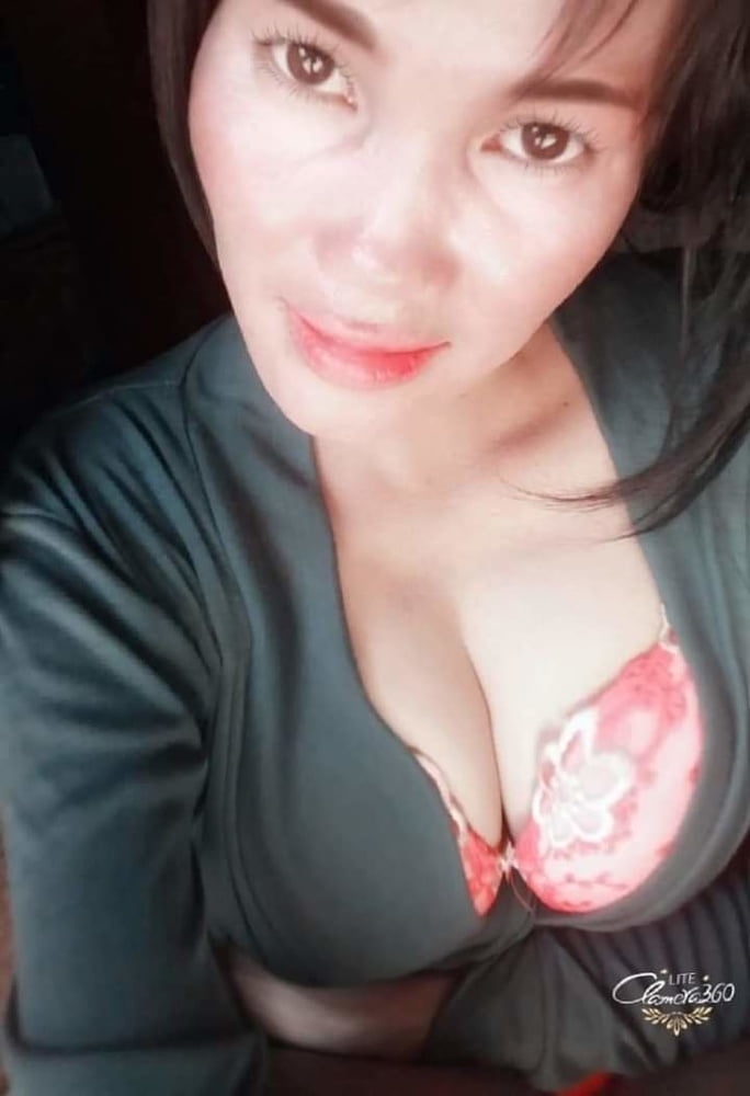 Gadis cantik di rumah #93954138