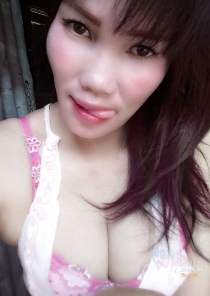 Gadis cantik di rumah #93954152