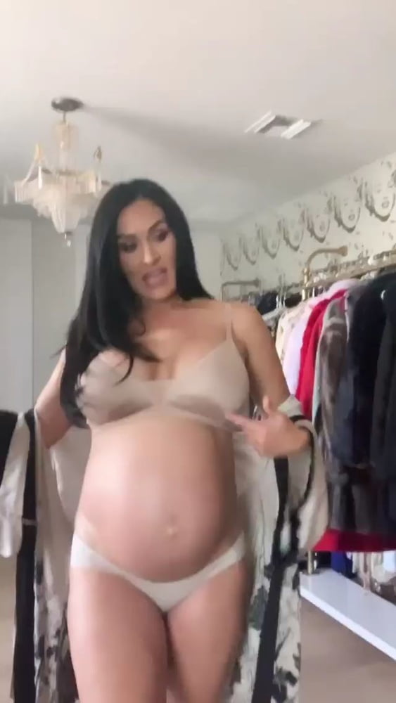 Nikki Bella Pregnancy memory #81791194