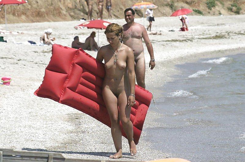 Blended nude seaside pics 3