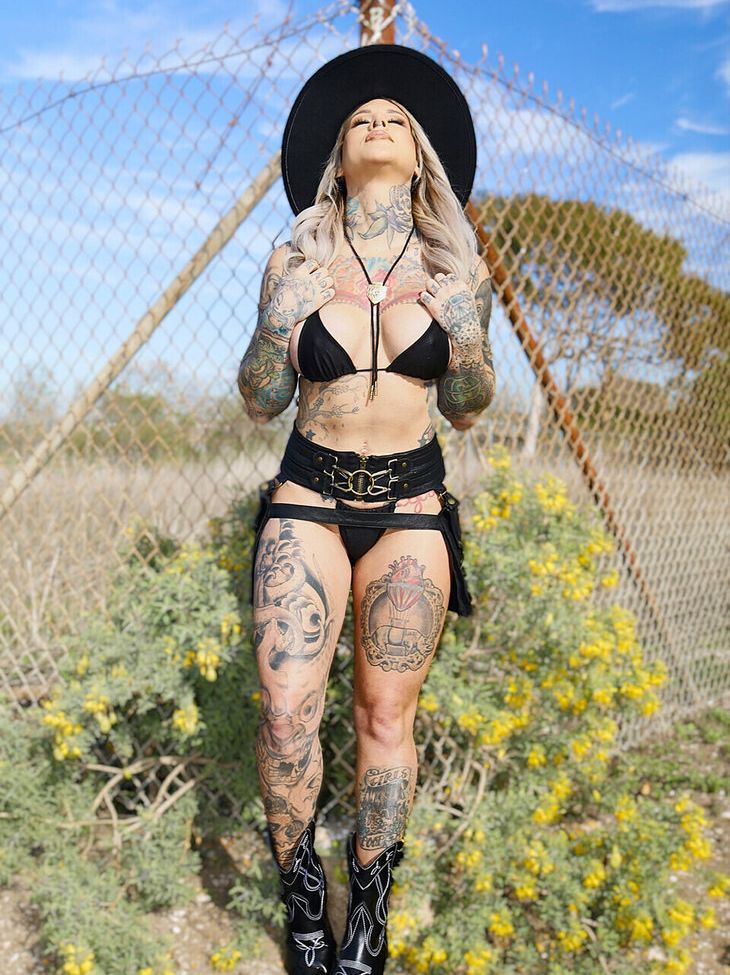 Kinessa Johnson nackt #108363994