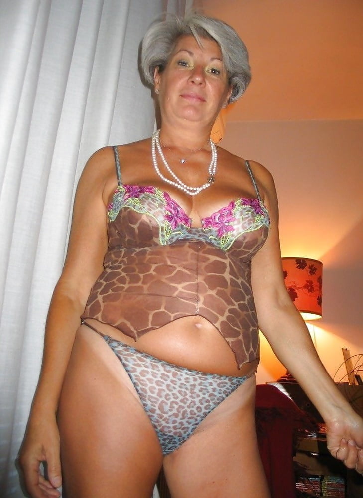 Mature bbw les aiment
 #103973645