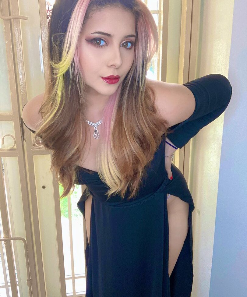 Natylikespizza nude #108473052