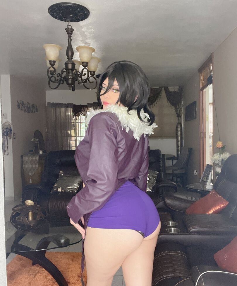 Natylikespizza nude #108473078