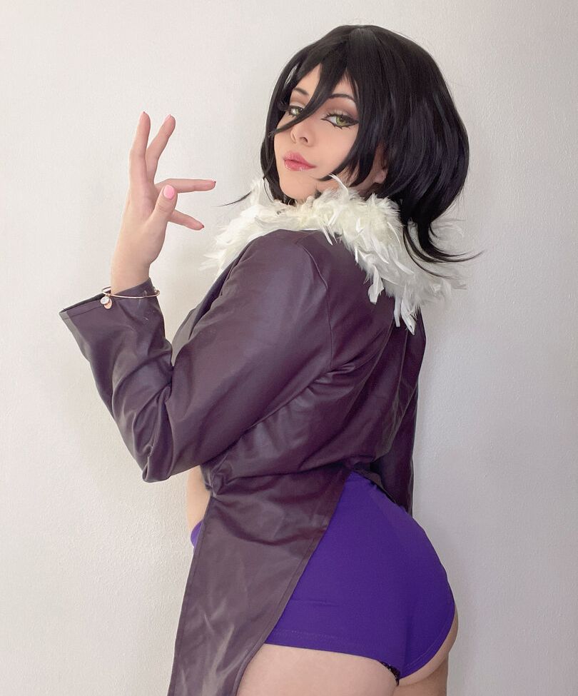 Natylikespizza desnuda #108473084