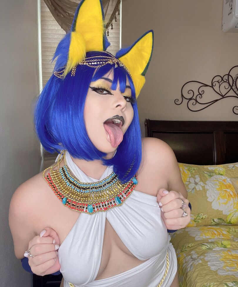 Natylikespizza nude #108473221