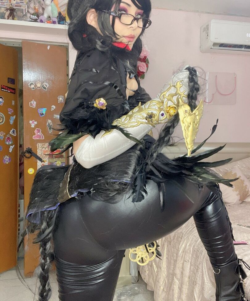 Natylikespizza desnuda #108473266