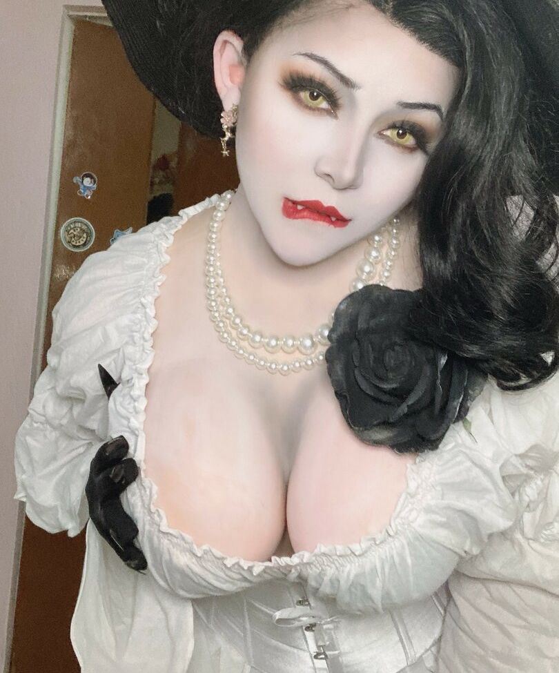 Natylikespizza nude #108473316