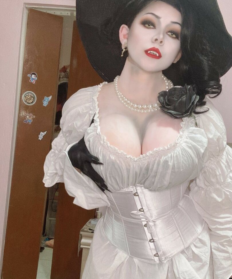 Natylikespizza nude #108473318