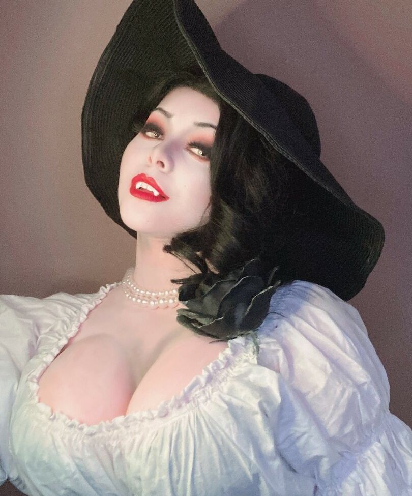 Natylikespizza desnuda #108473322