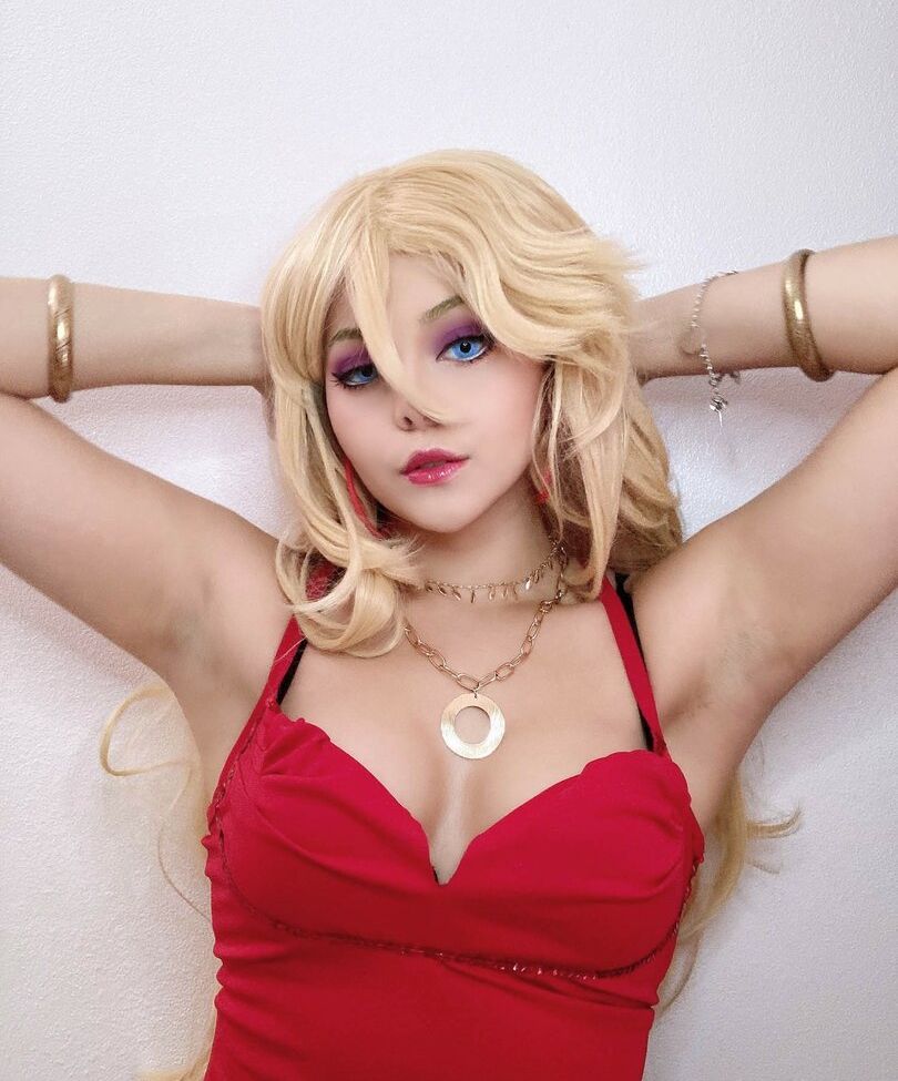 Natylikespizza desnuda #108473361