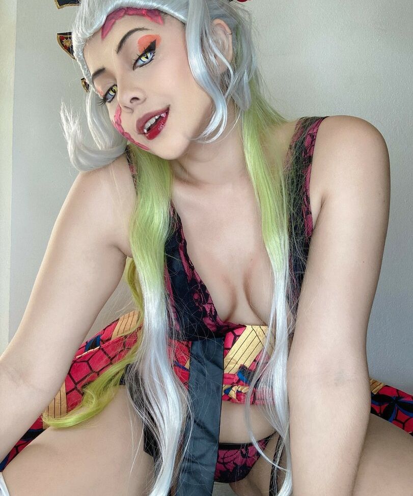 Natylikespizza nude #108473388