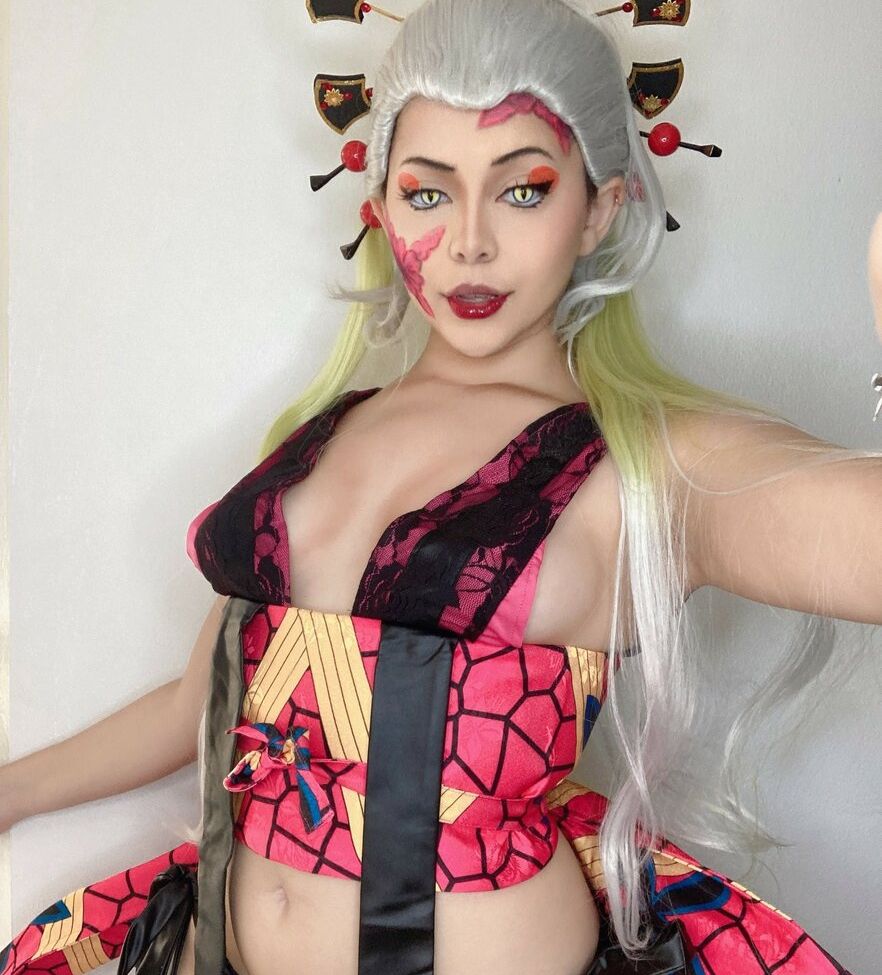 Natylikespizza nude #108473405