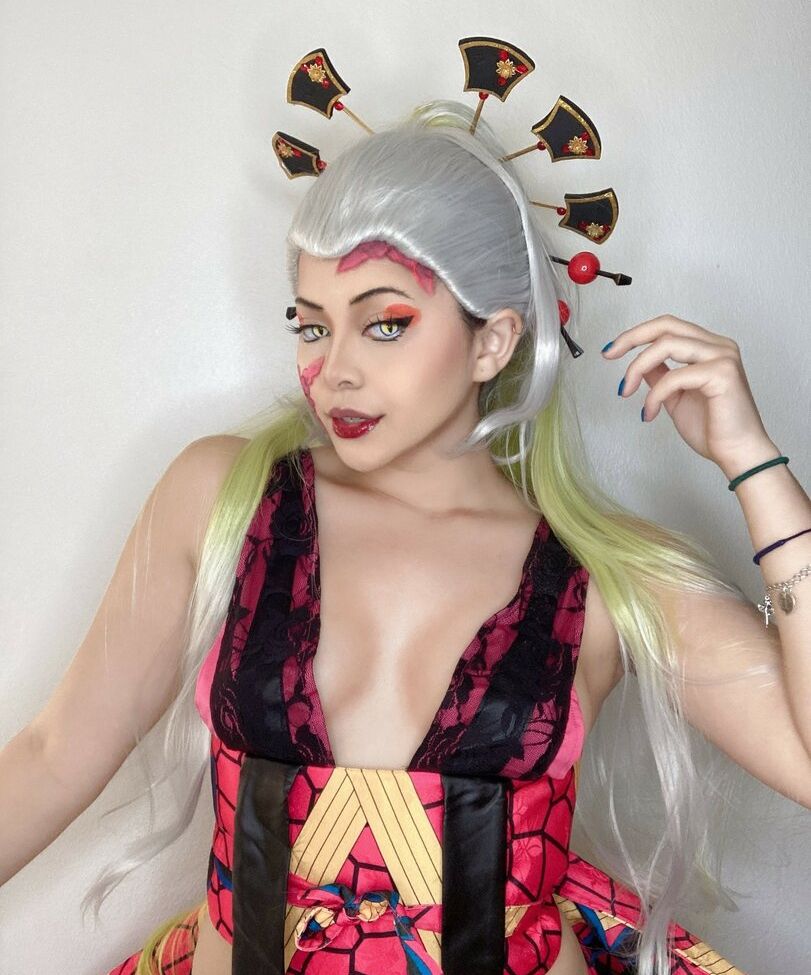 Natylikespizza nude #108473427