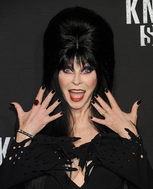 Cassandra Peterson alias Elvira
 #88266053